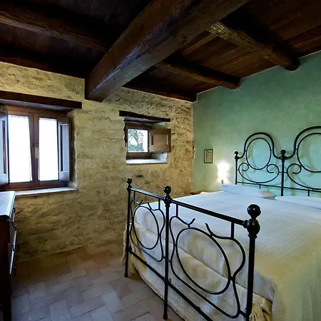 Agriturismo Borgo La Torre Κατάλυμα σε φάρμα *