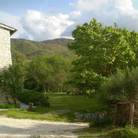 Agriturismo Borgo La Torre Φολίνιο