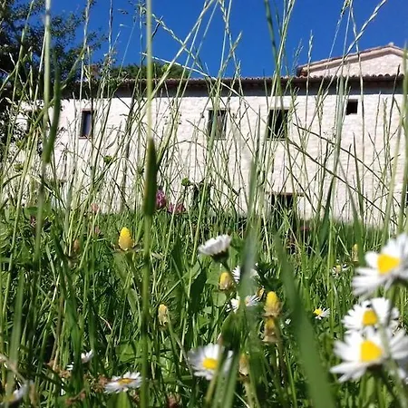Agriturismo Borgo La Torre Κατάλυμα σε φάρμα Φολίνιο